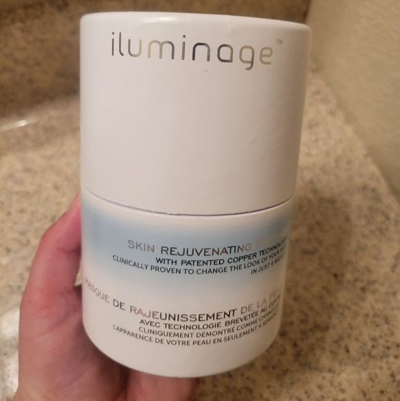 Iluminage Skin Rejuvenating Eye Mask - Picture 1 of 11